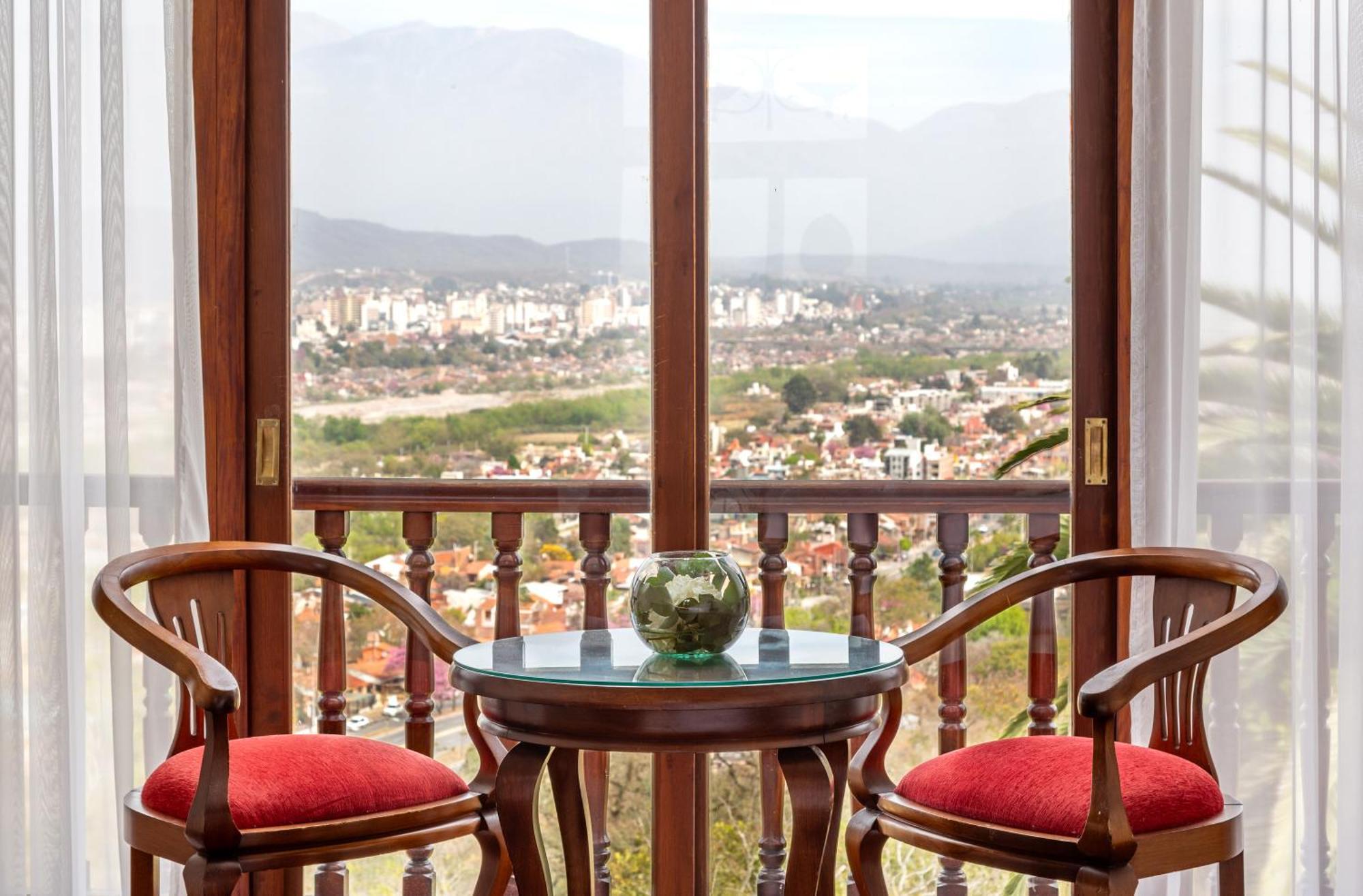 Altos De La Vina, Wine Hotel & Spa Сан-Сальвадор-де-Жужуй Екстер'єр фото